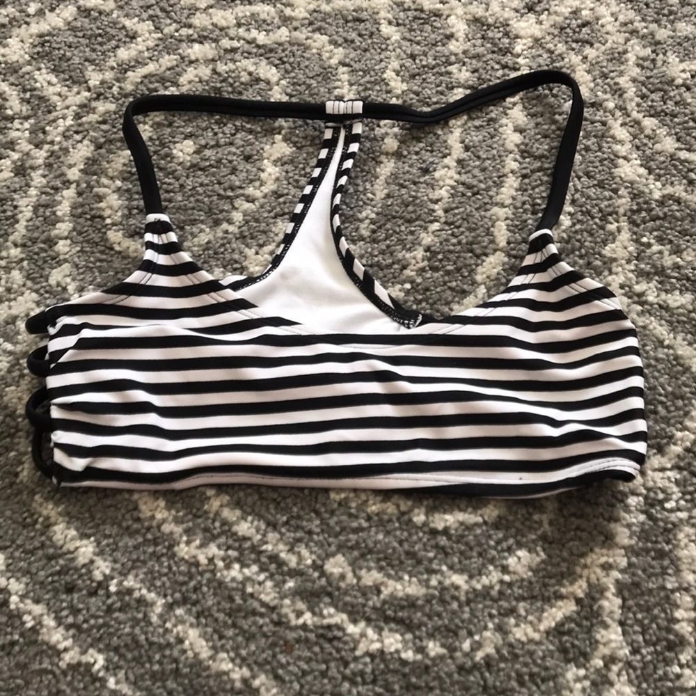 Bikini top
